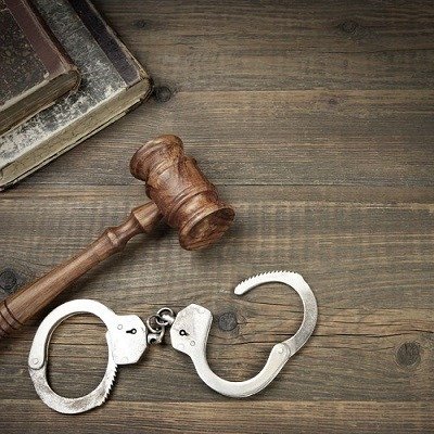 How Much Does a Lawyer Cost For Criminal Defense
