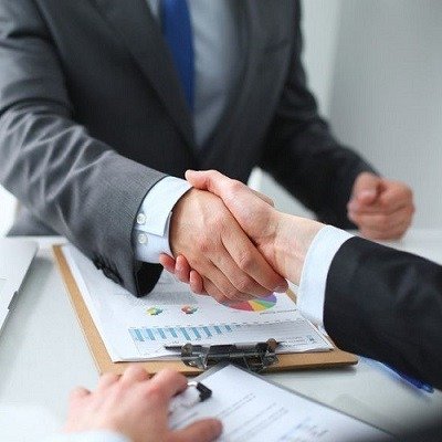 Why Should a New Start-Up Hire a Business Lawyer